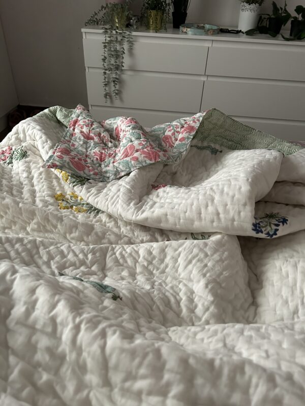 5 Motifs - Single quilt - Image 5