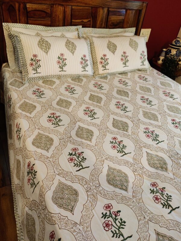 Golden Green Bedsheet set