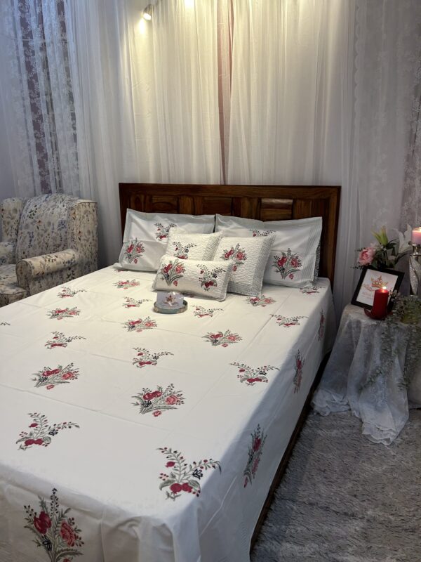 Scarlett Opulence - Image 6
