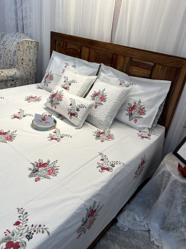 Scarlett Opulence - Image 2