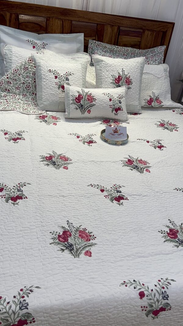 Scarlette Opulence - Straight cut Bedding set - Image 5