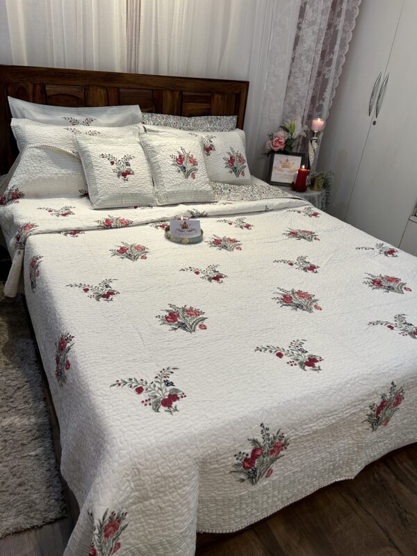 Scarlette Opulence - Straight cut Bedding set - Image 7