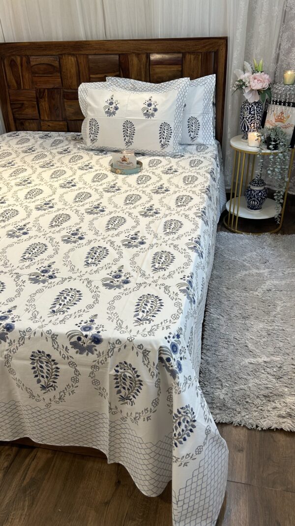 Sapphire Rosette - Bedsheet set - Image 5