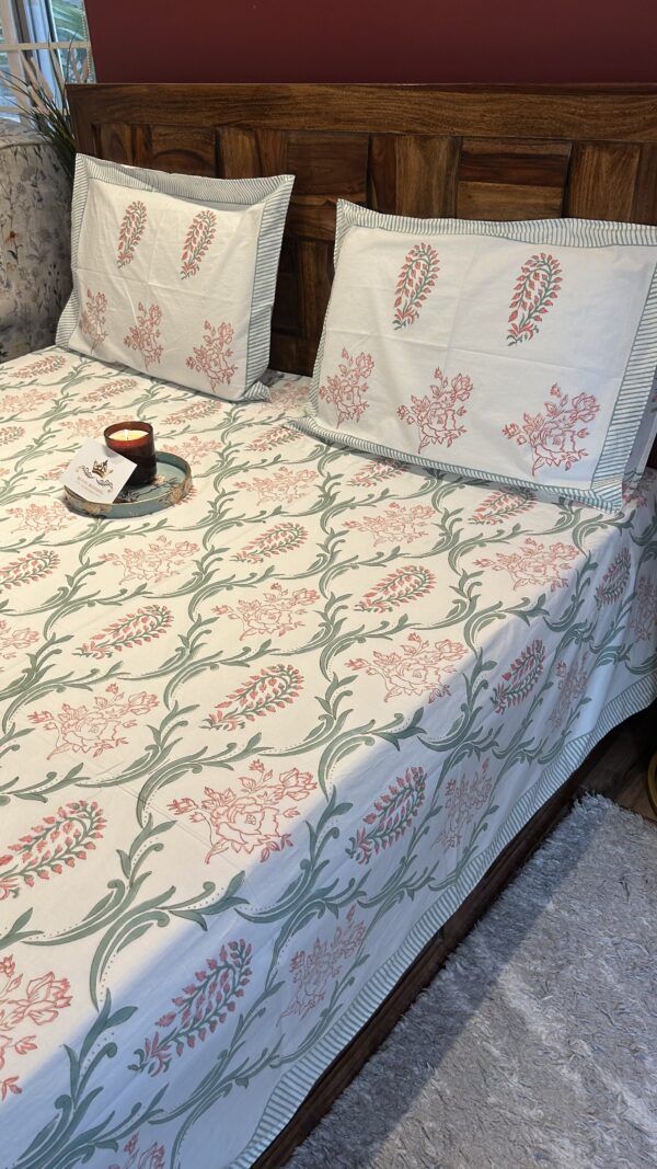 Summer Rose- Bedsheet set - Image 5