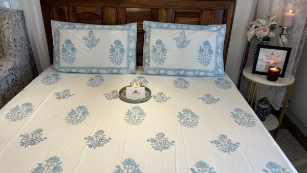 Ethereal Blue lotus - Bedsheet set - Image 9