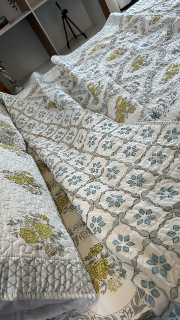 Lemon Sage Quilt set - Image 4