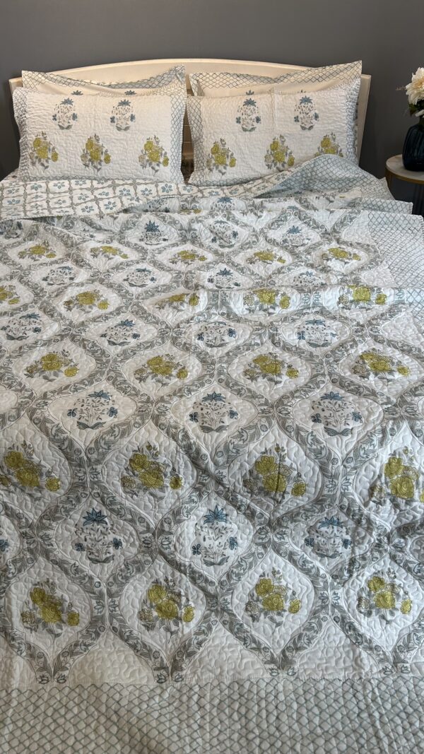 Lemon Sage Quilt set - Image 5