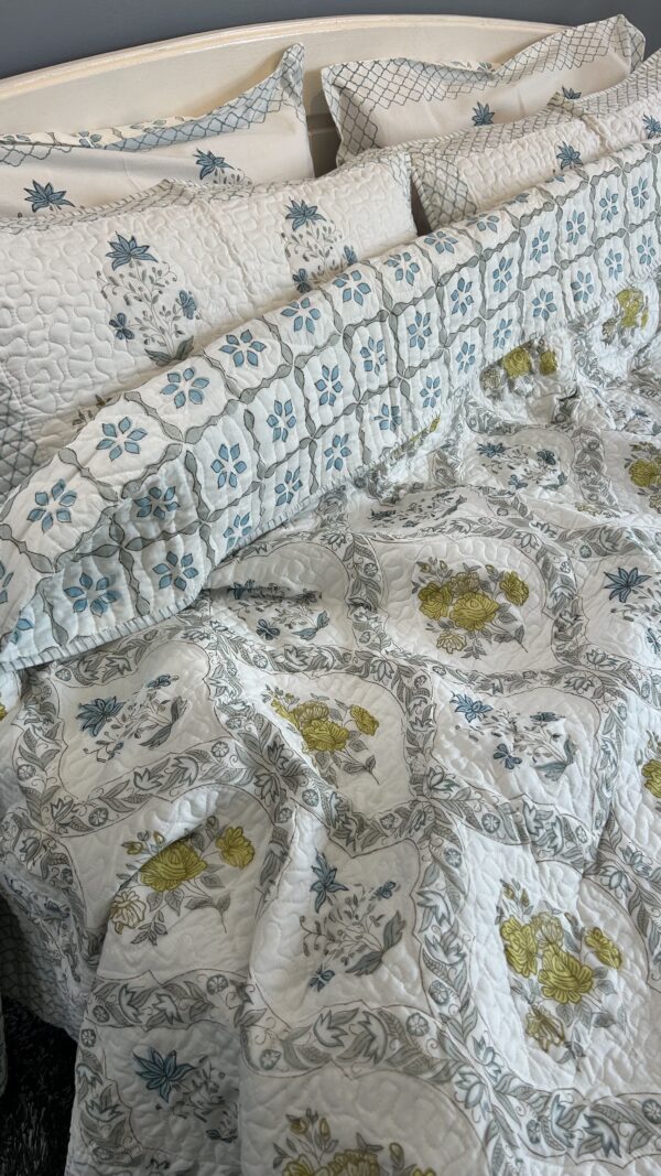 Lemon Sage Quilt set - Image 6