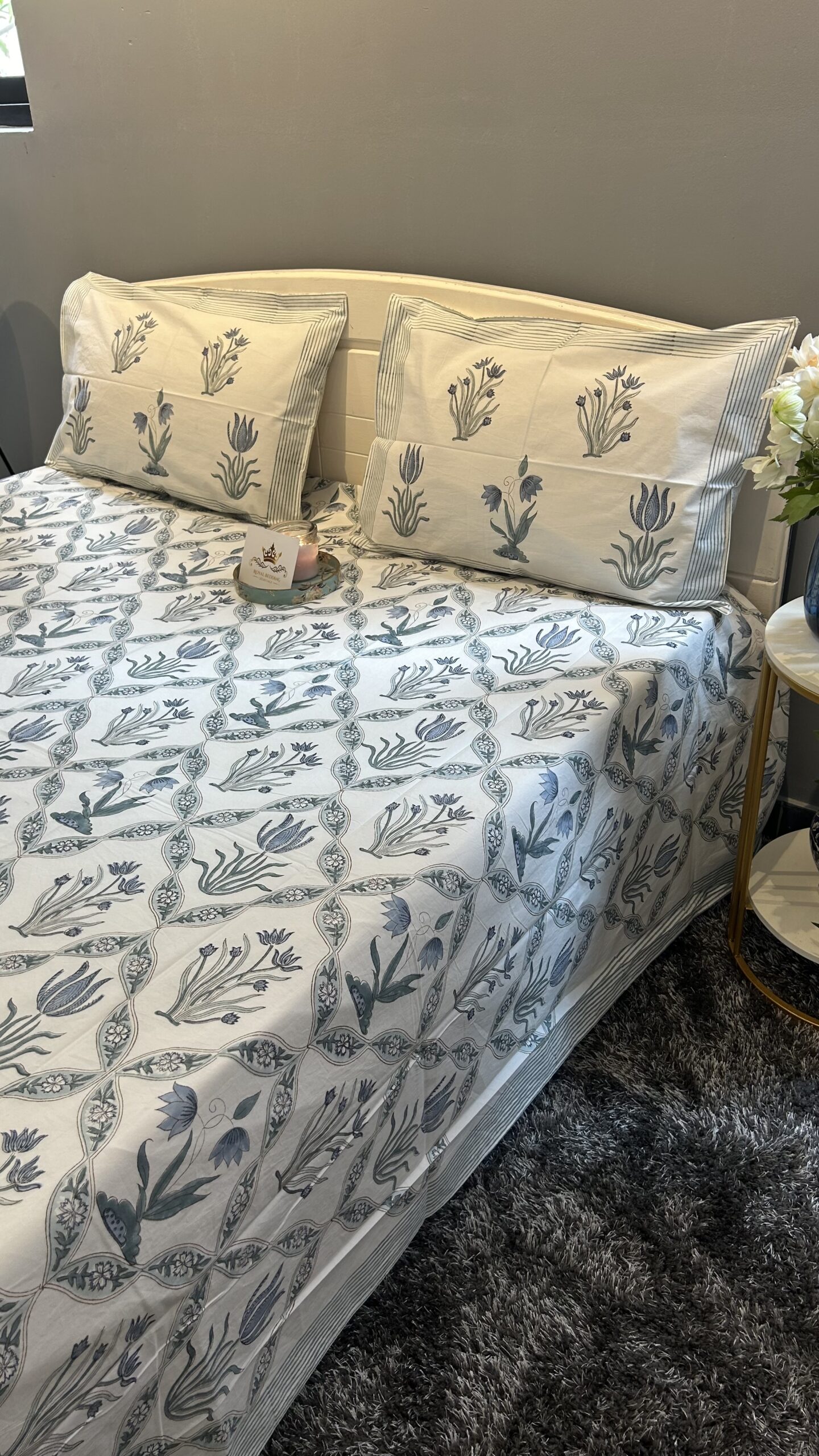 Floral Fauna comforter set - Image 9