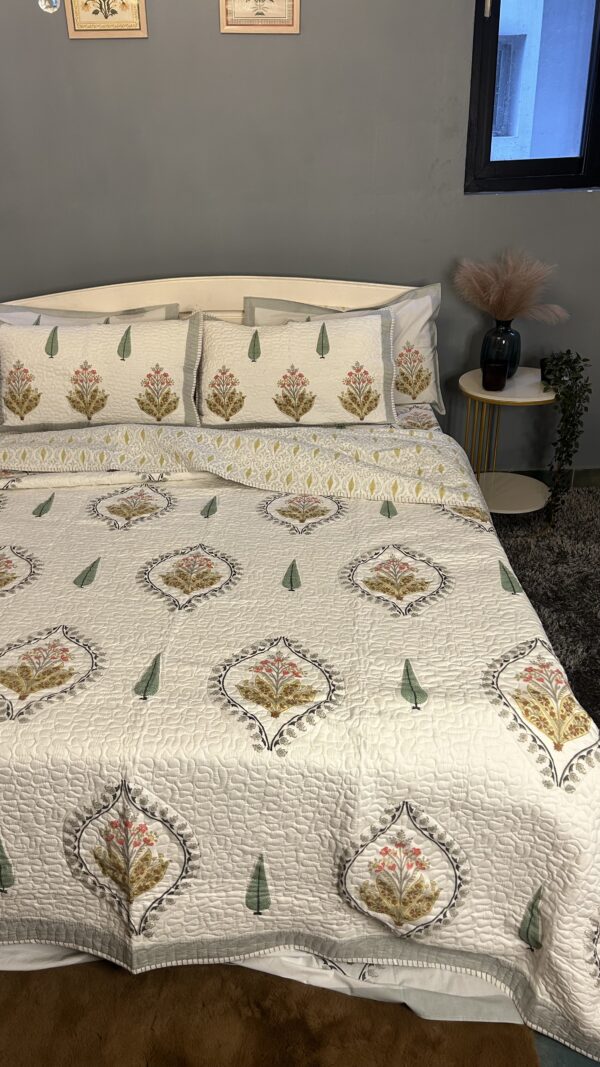 Cynthia Bedding set - Image 4