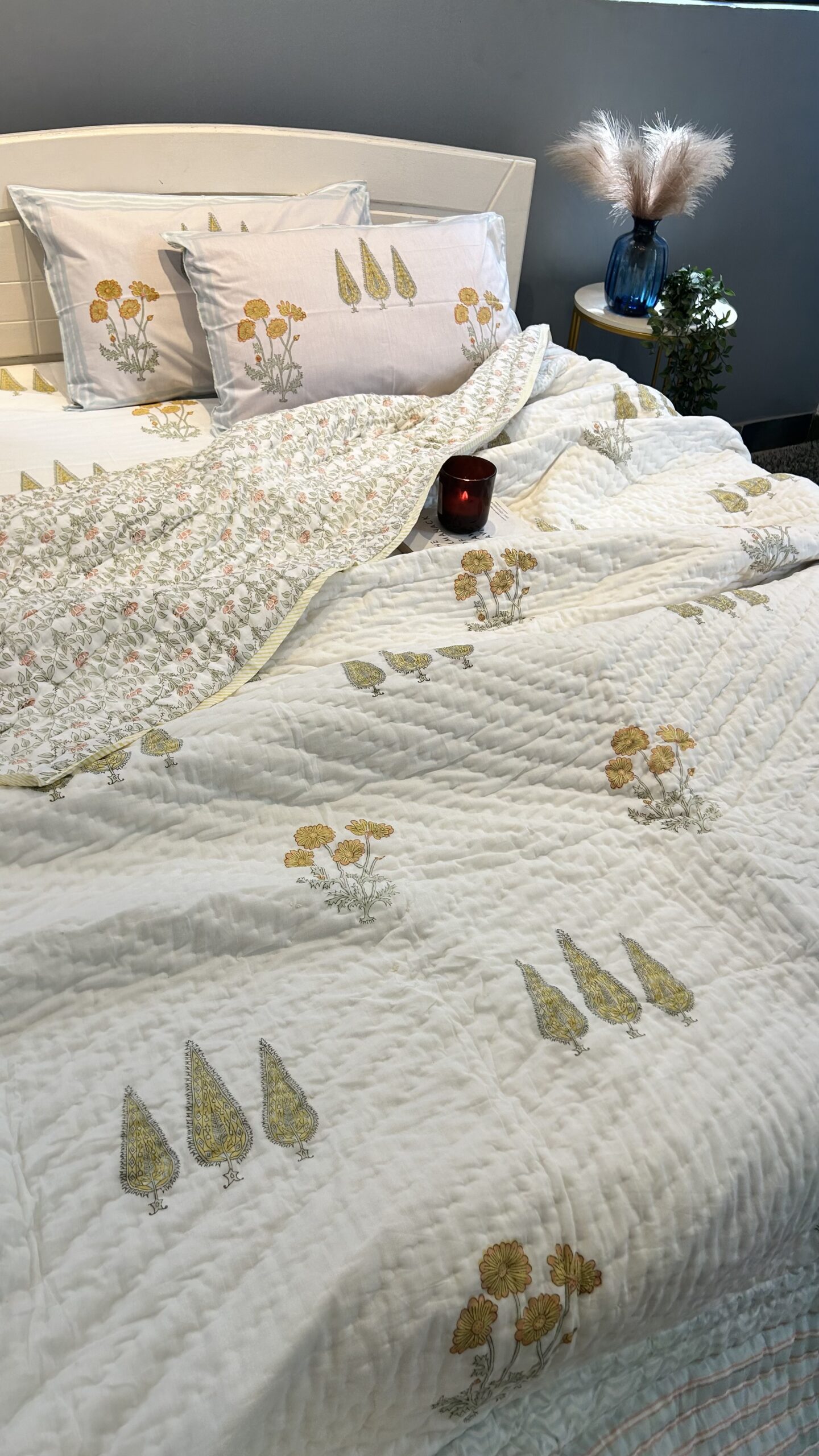 Golden Paisley - Image 9